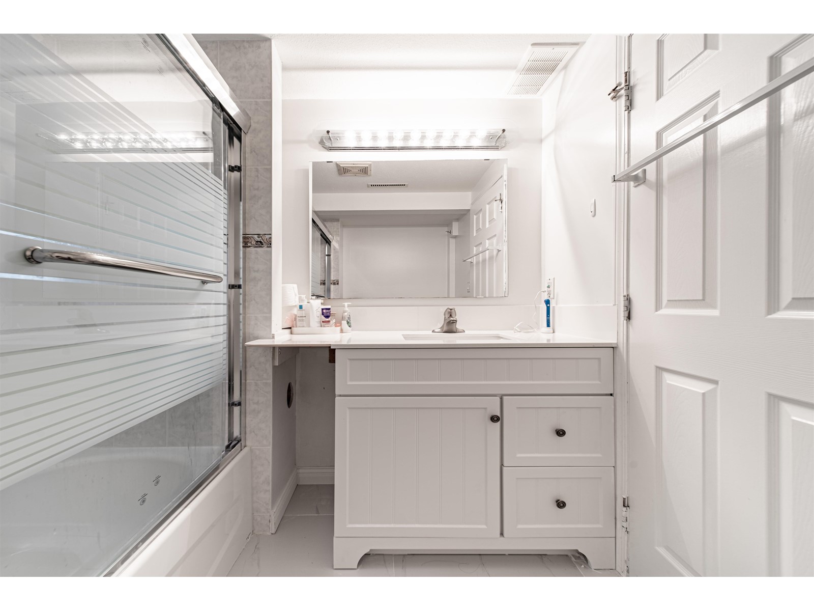 1066 E 55th Avenue, Vancouver, British Columbia  V5X 1N9 - Photo 24 - R2777247