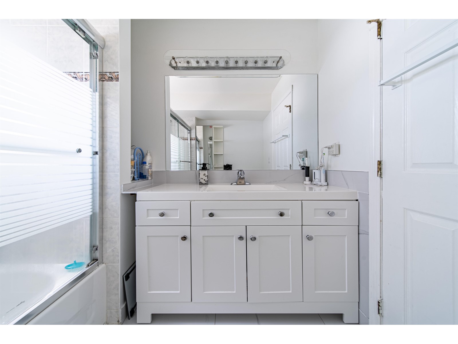 1066 E 55th Avenue, Vancouver, British Columbia  V5X 1N9 - Photo 16 - R2777247