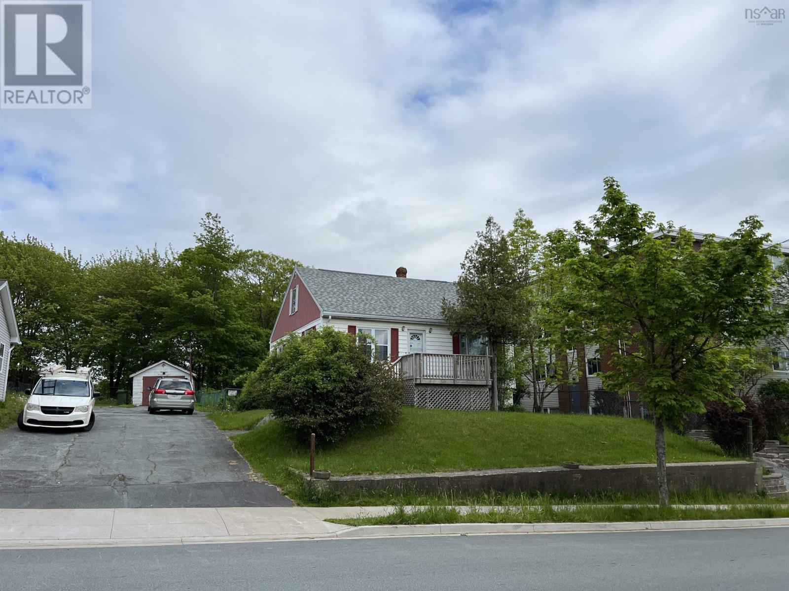 46 Primrose Street, Dartmouth, Nova Scotia  B3A 4C5 - Photo 1 - 202218988
