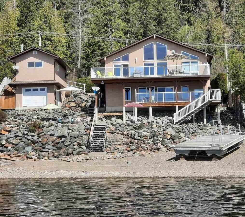 5106 Squilax-Anglemont Road, Celista, British Columbia  V0E 1M6 - Photo 1 - 10275432