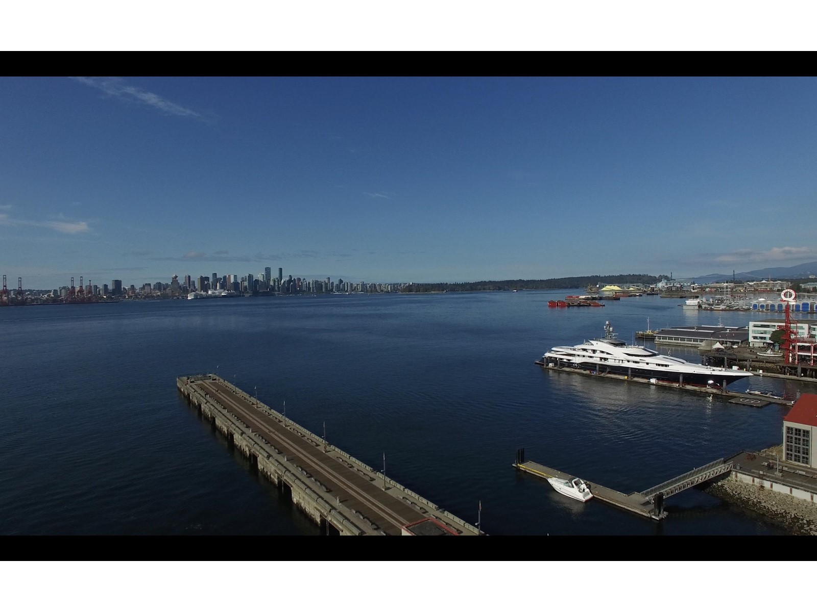 601 185 Victory Ship Way, North Vancouver, British Columbia  V7L 0G2 - Photo 11 - R2765873