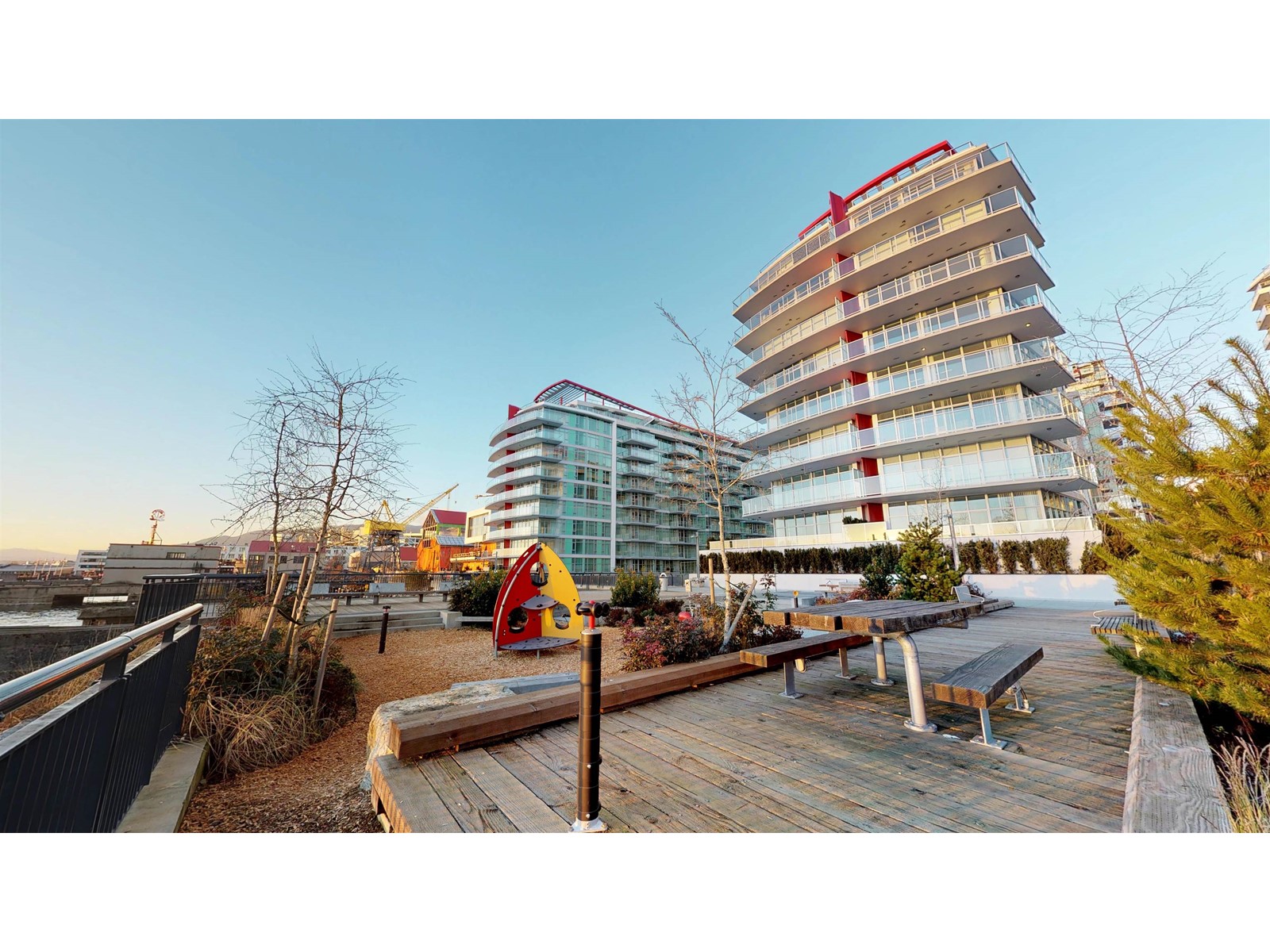 601 185 Victory Ship Way, North Vancouver, British Columbia  V7L 0G2 - Photo 24 - R2765873