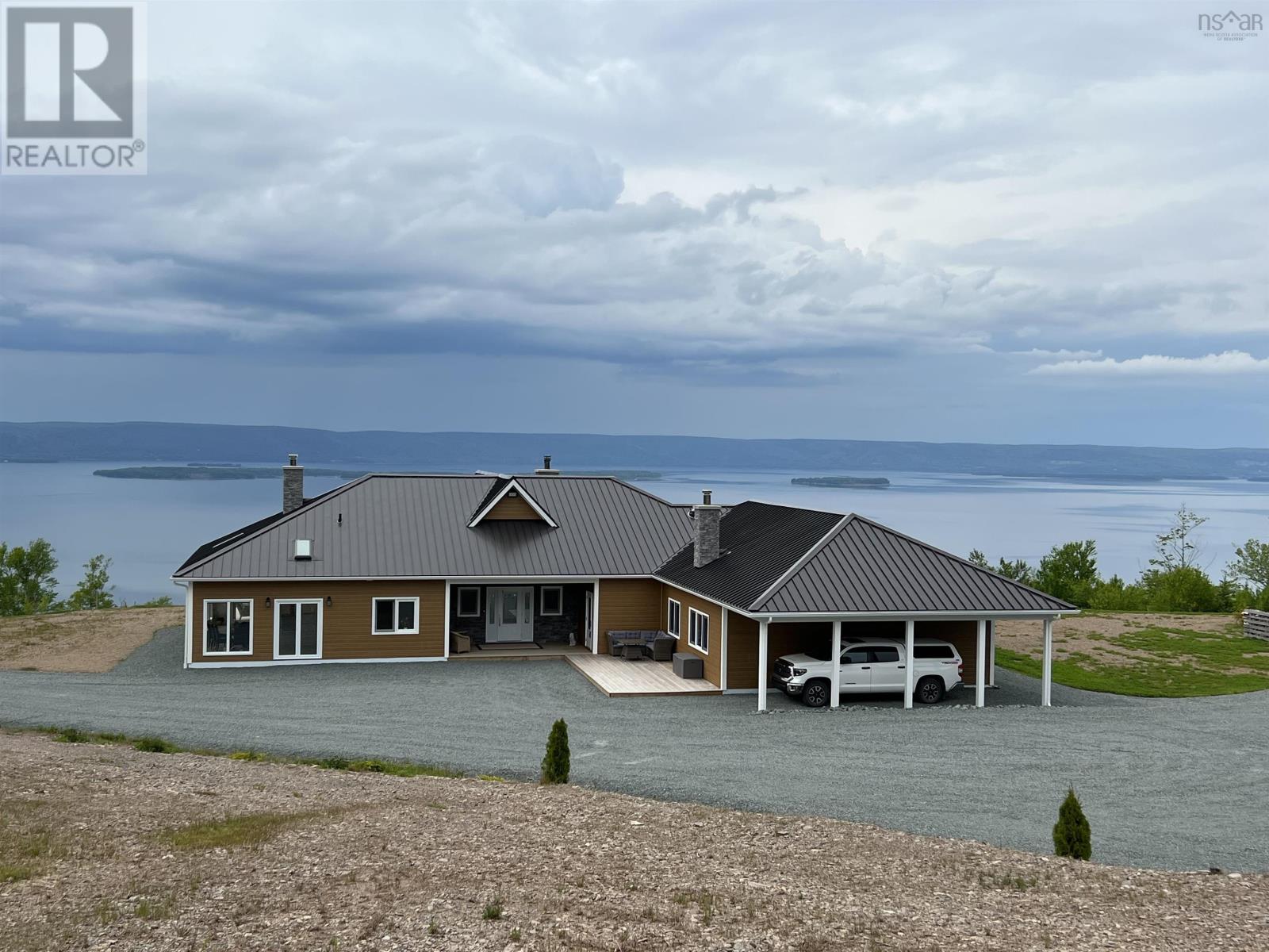 11 & 23 Golden View Drive, St George's Channel, Nova Scotia  B0E 3K0 - Photo 2 - 202301635