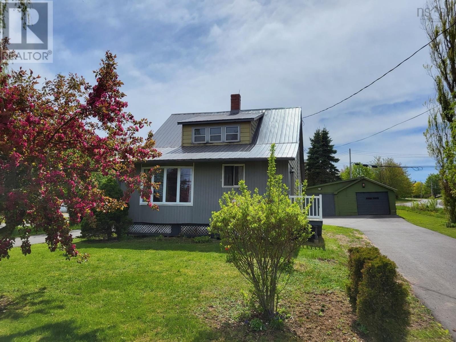 1079 Highway 358, Port Williams NS Real Estate Listing