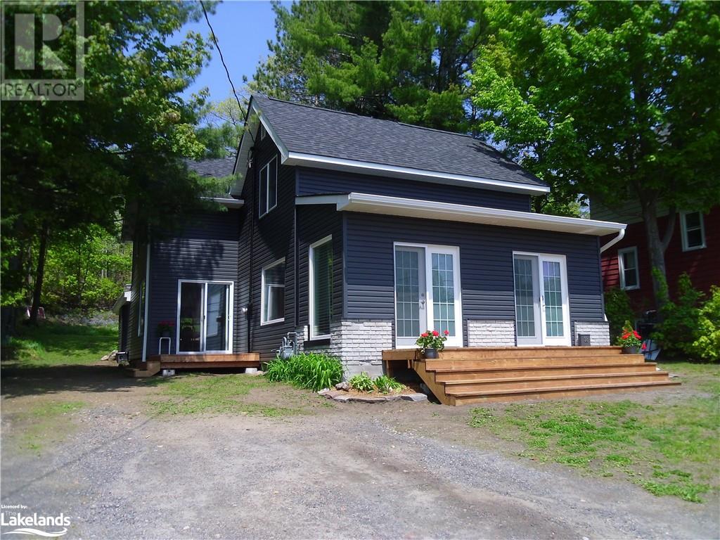 38 William Street, Parry Sound, Ontario P2A 1V1 (25616584)