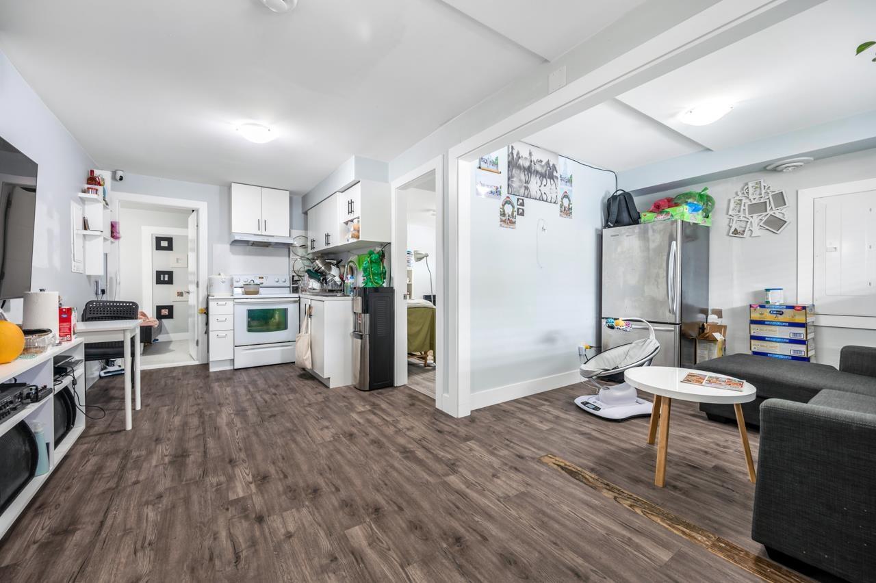 2236 E 34th Avenue, Vancouver, British Columbia  V5P 1B1 - Photo 2 - R2779893