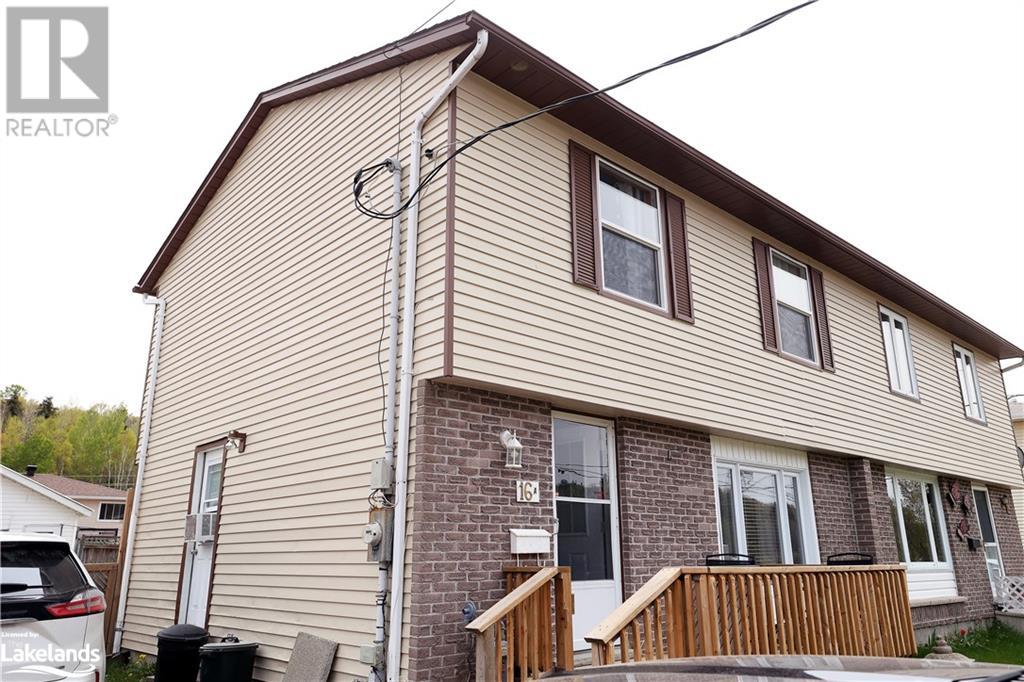 16 A Washington Crescent, Elliot Lake, Ontario  P5A 2L8 - Photo 2 - 40410294