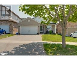 66 DRAPER Crescent