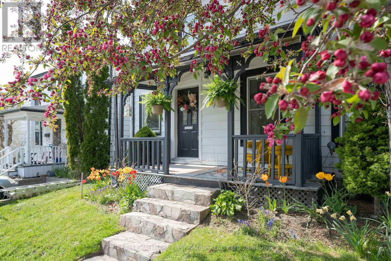 304 Tweed St, Cobourg, Ontario  K9A 2R9 - Photo 2 - X6031512