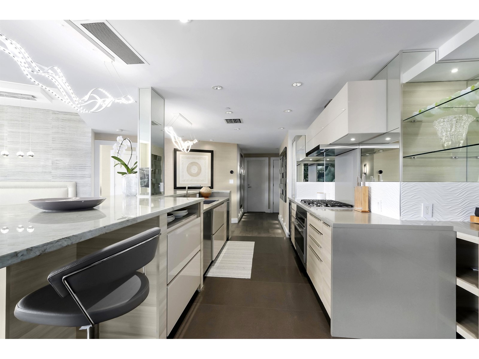 302 628 Kinghorne Mews, Vancouver, British Columbia  V6Z 3H6 - Photo 7 - R2780179