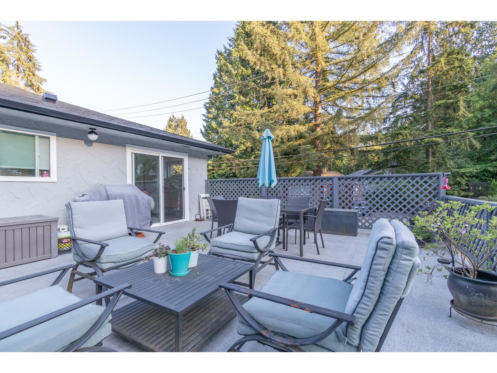 1825 Caledonia Avenue, North Vancouver, British Columbia  V7G 1Z4 - Photo 2 - R2780214