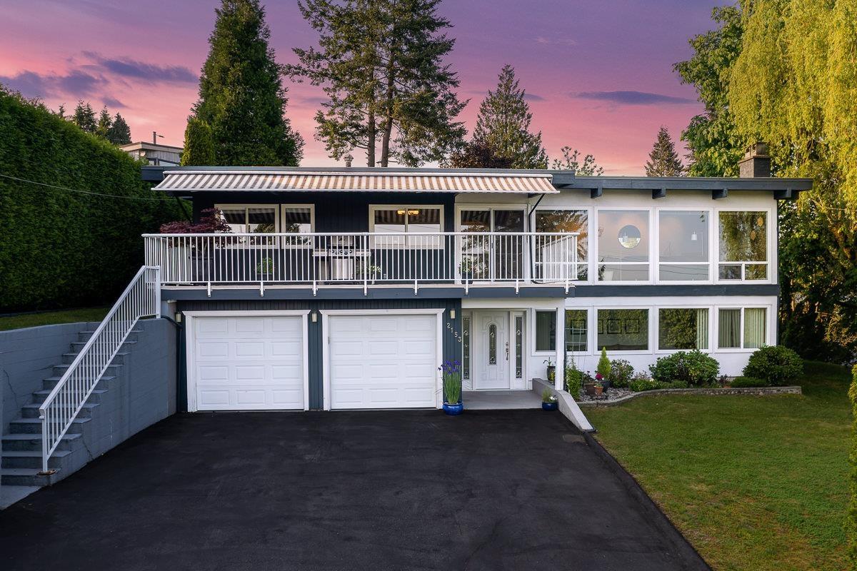 2153 Cape Horn Avenue, Coquitlam, British Columbia  V3K 1J5 - Photo 1 - R2780237