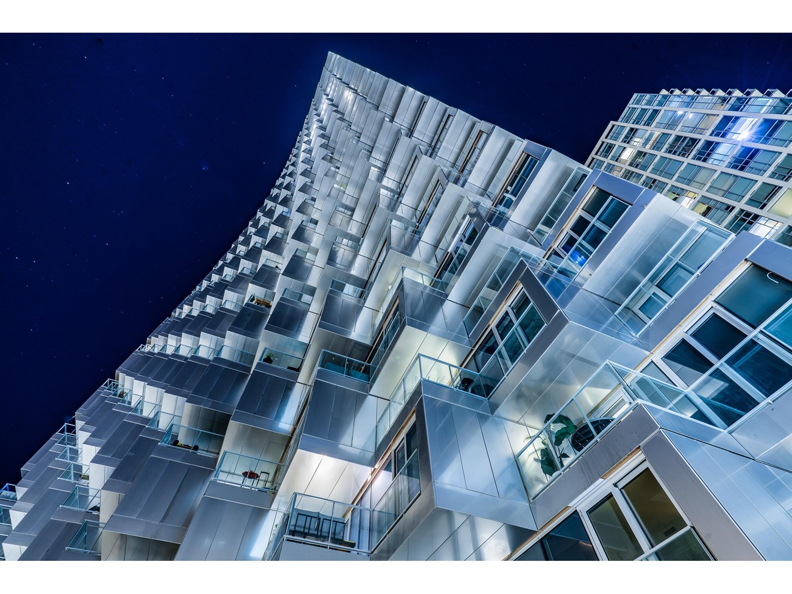 5205 1480 Howe Street, Vancouver, British Columbia  V6Z 0G5 - Photo 1 - R2780434