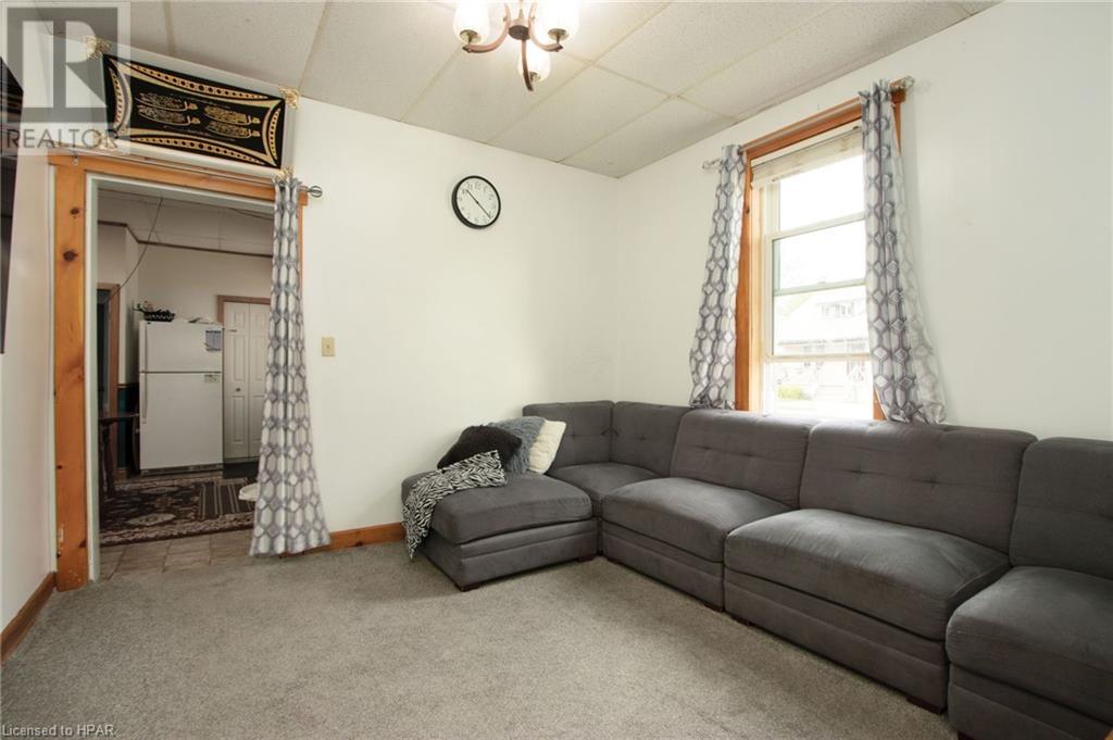 390 Wellington Avenue, Listowel, Ontario  N4W 2J2 - Photo 10 - 40425481