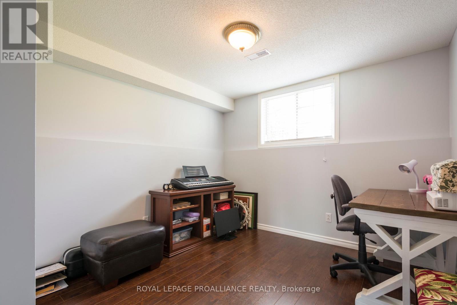 530 Downs Rd, Quinte West, Ontario  K8V 5P6 - Photo 34 - X6036324