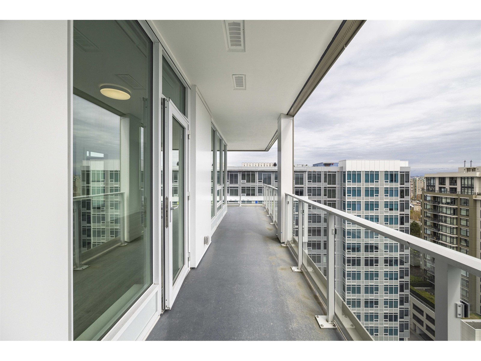 1503 6320 No. 3 Road, Richmond, British Columbia  V6Y 0L5 - Photo 27 - R2774204
