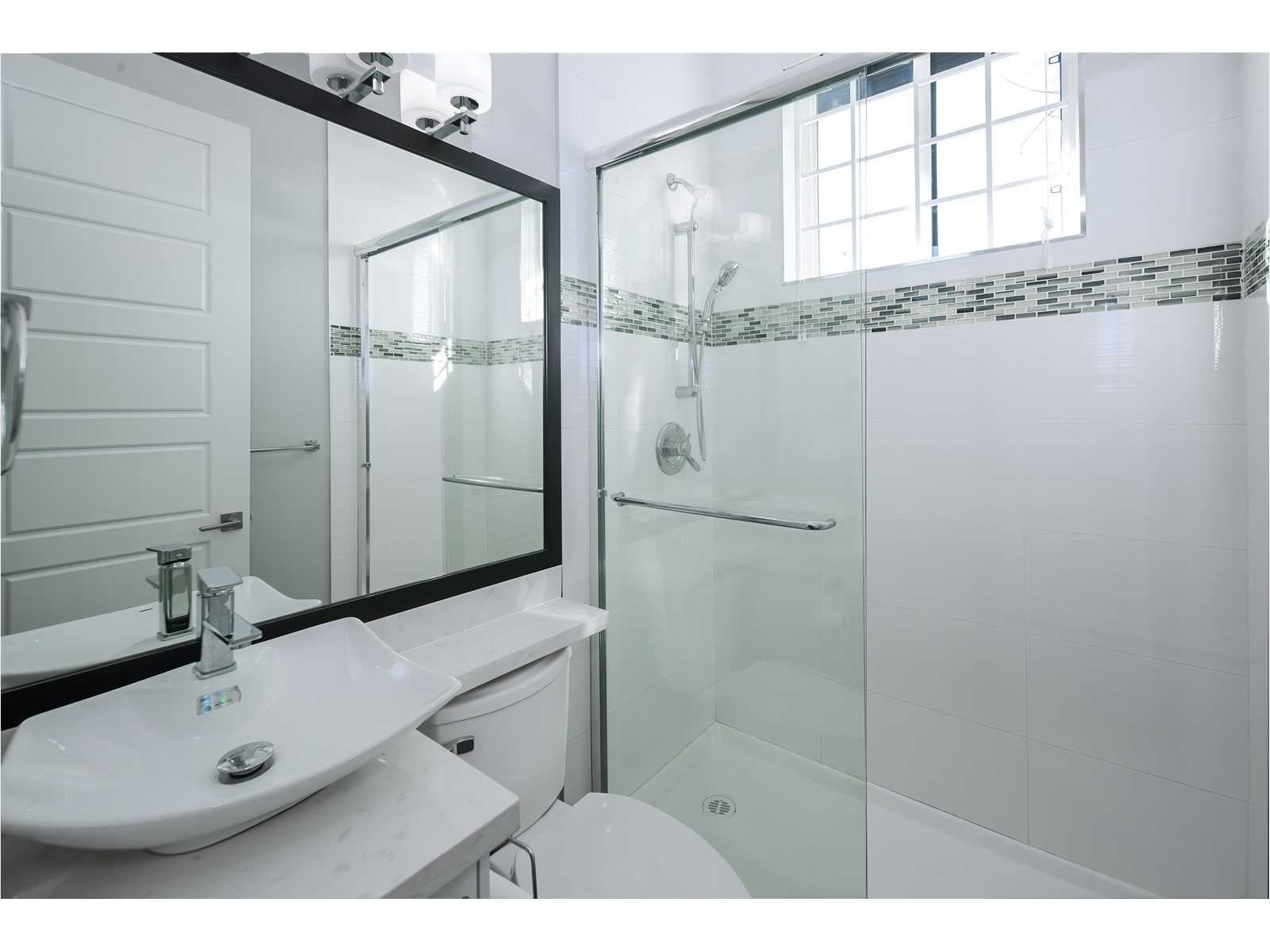 206 E 46th Avenue, Vancouver, British Columbia  V5W 1Z6 - Photo 16 - R2781026