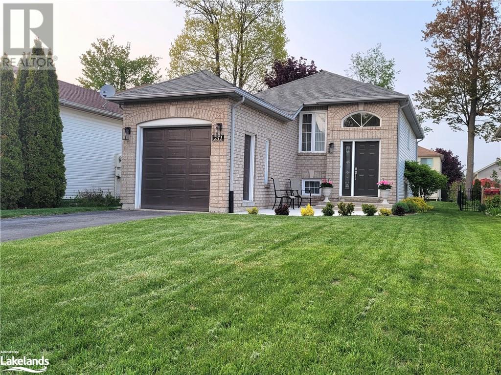 211 dyer drive, wasaga beach