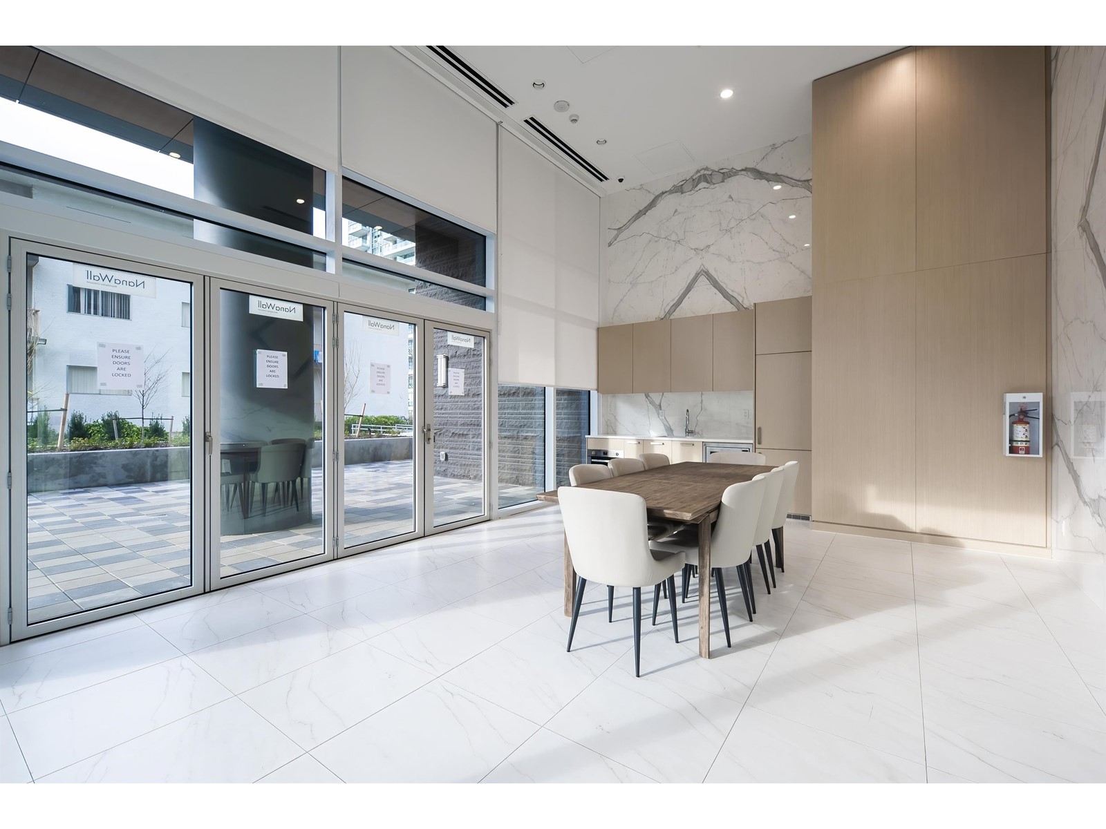 403 6398 Silver Avenue, Burnaby, British Columbia  V5H 2Y5 - Photo 14 - R2781080