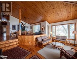 2694/2612 ISLAND 1040/LITTLE BEAUSOLEIL Island