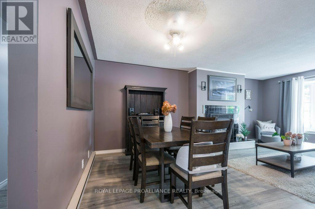 12 Byron St, Belleville, Ontario  K8N 2W1 - Photo 12 - X6044320