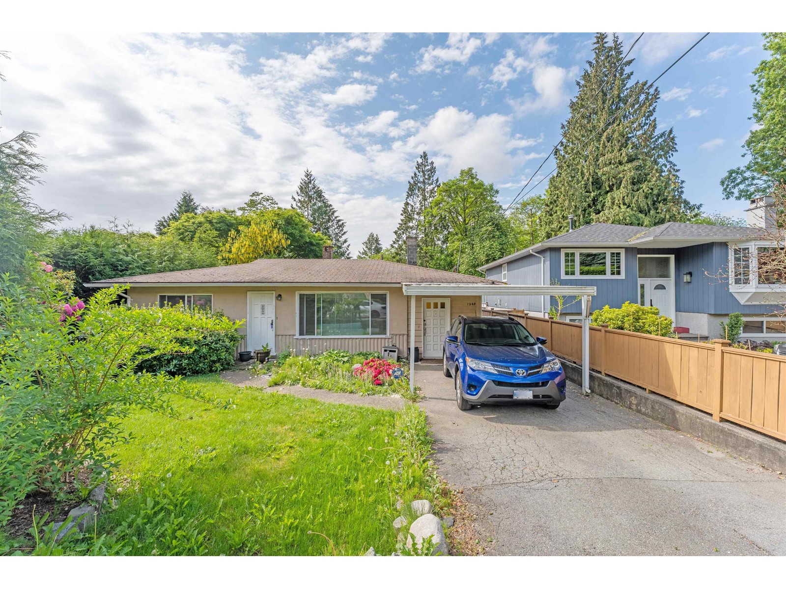 1249 Frederick Road, North Vancouver, British Columbia  V7K 1J3 - Photo 1 - R2779459