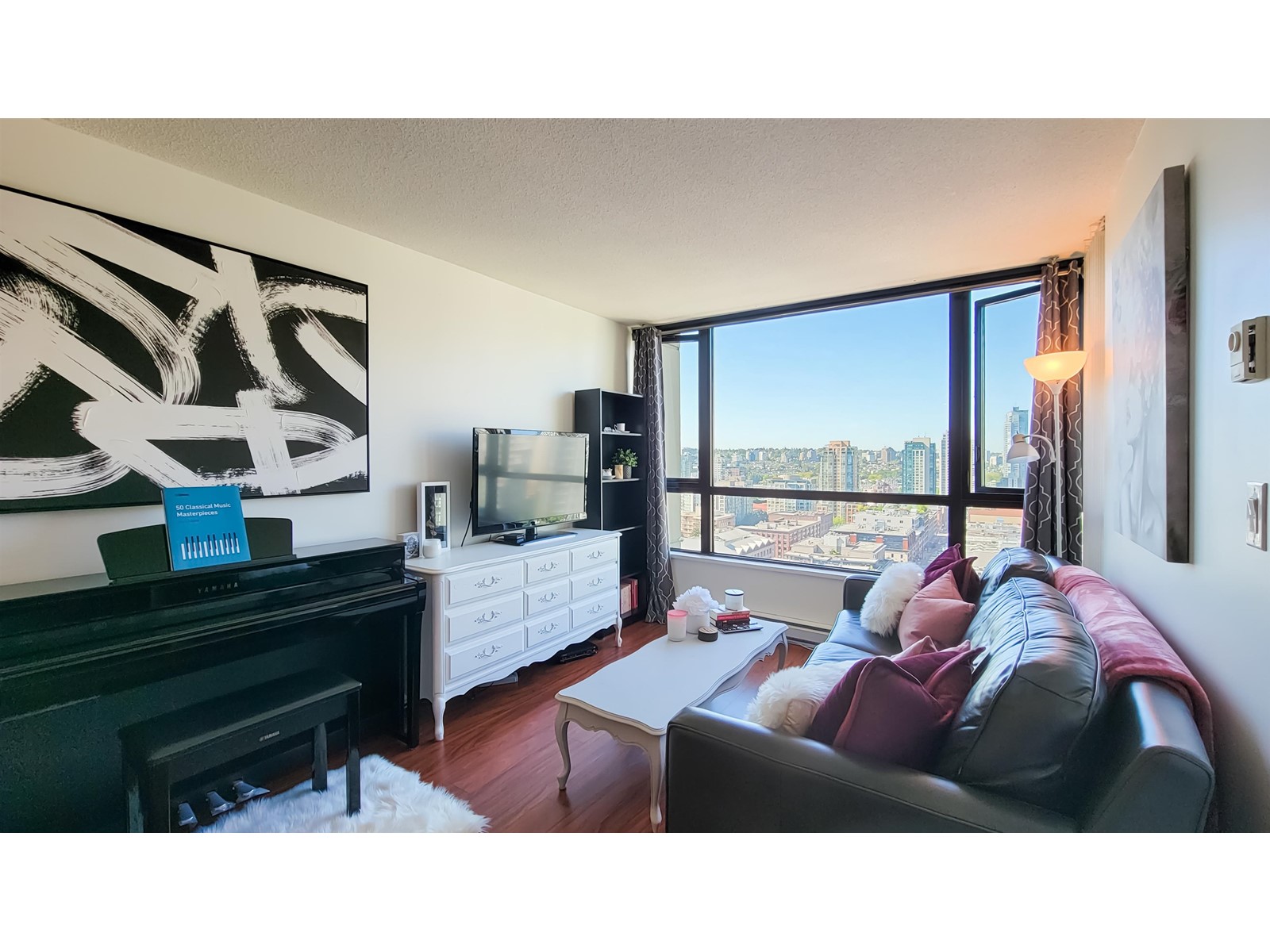1910 928 Homer Street, Vancouver, British Columbia  V6B 1T7 - Photo 3 - R2781385
