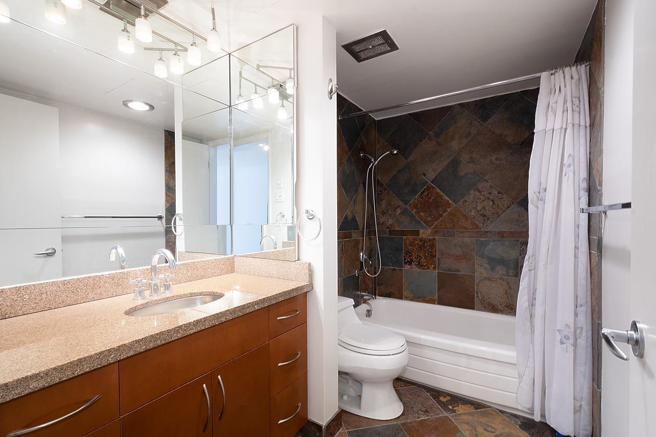 301 2135 Argyle Avenue, West Vancouver, British Columbia  V7V 1A5 - Photo 19 - R2780732