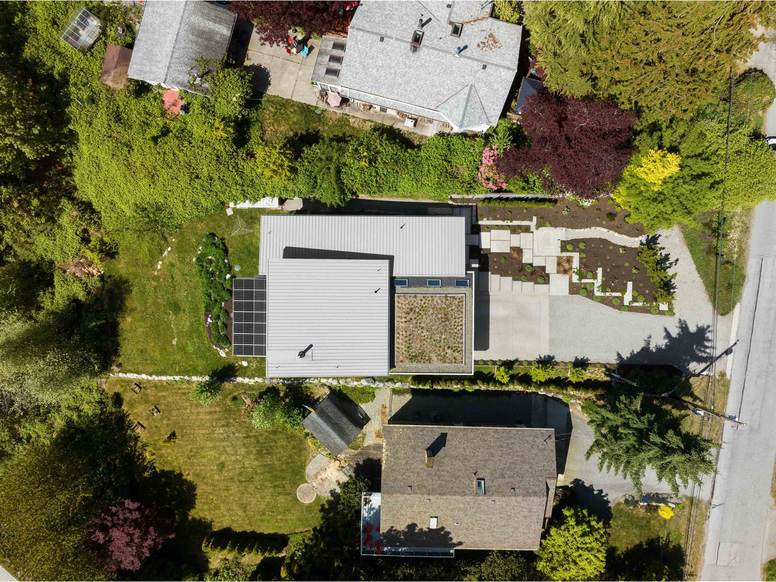 111 Wharf Road, Gibsons, British Columbia  V0N 1V6 - Photo 36 - R2780956