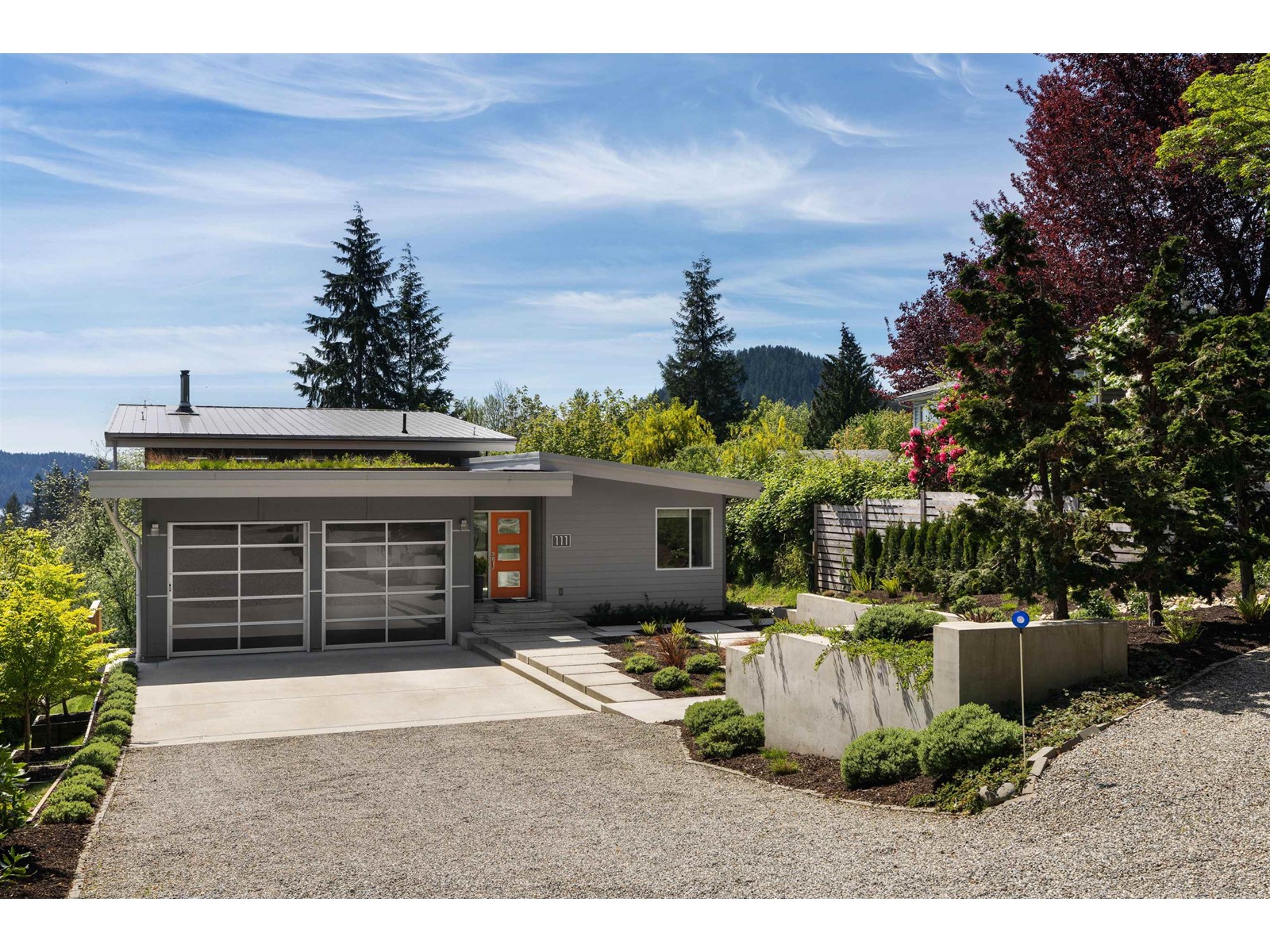 111 Wharf Road, Gibsons, British Columbia  V0N 1V6 - Photo 38 - R2780956
