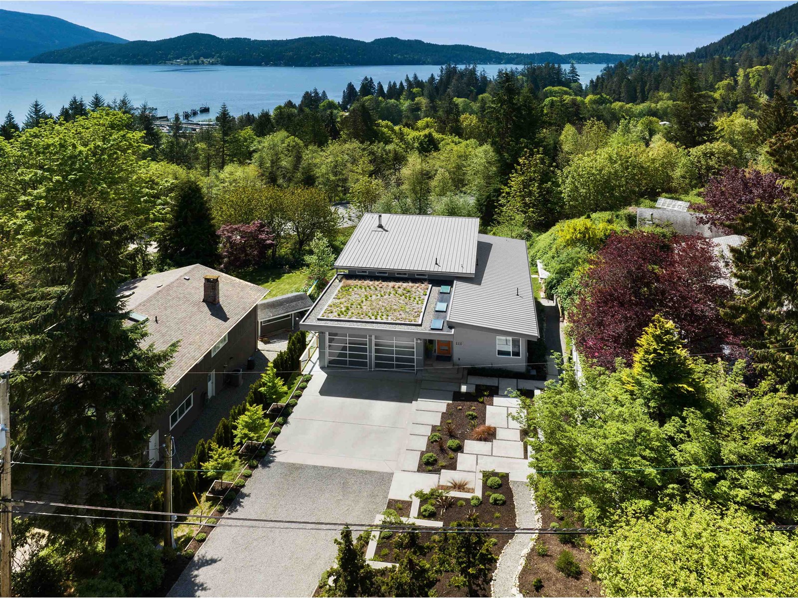 111 Wharf Road, Gibsons, British Columbia  V0N 1V6 - Photo 37 - R2780956