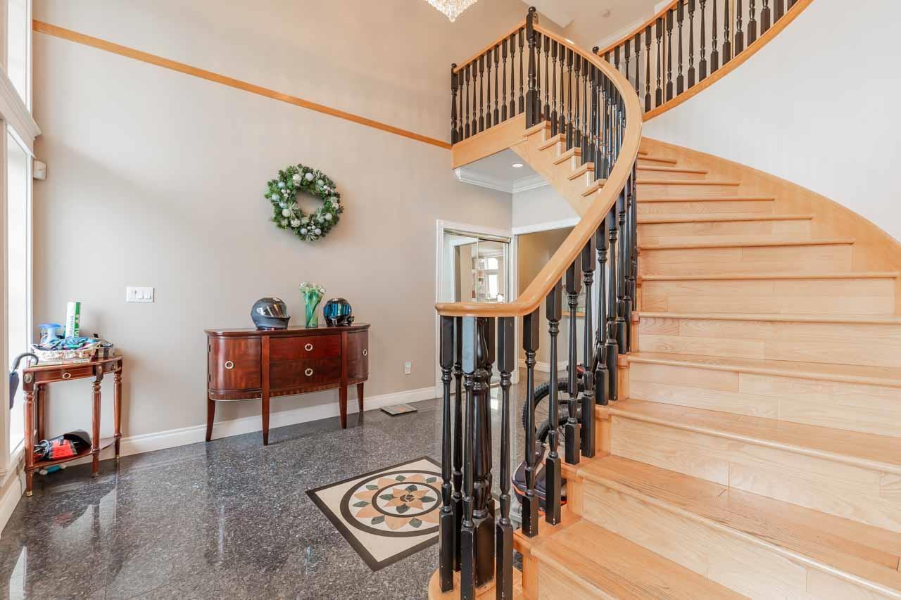 5325 Rugby Street, Burnaby, British Columbia  V5E 2N2 - Photo 5 - R2781504