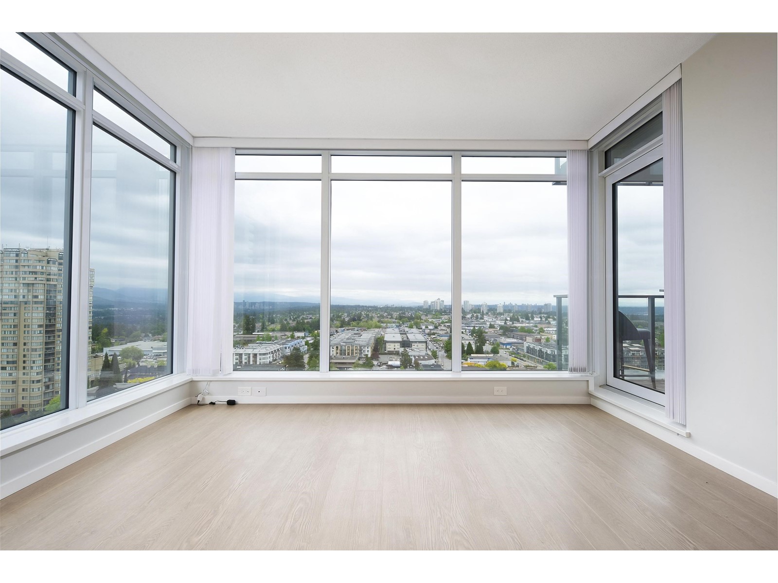 1906 6700 Dunblane Avenue, Burnaby, British Columbia  V5H 0J3 - Photo 17 - R2781498