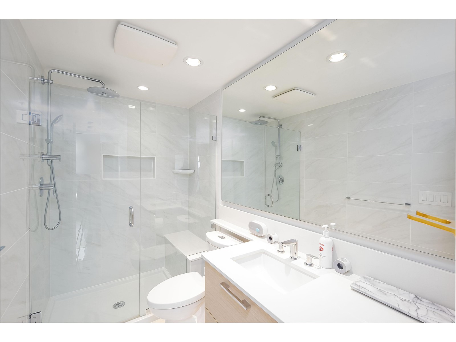 1906 6700 Dunblane Avenue, Burnaby, British Columbia  V5H 0J3 - Photo 19 - R2781498