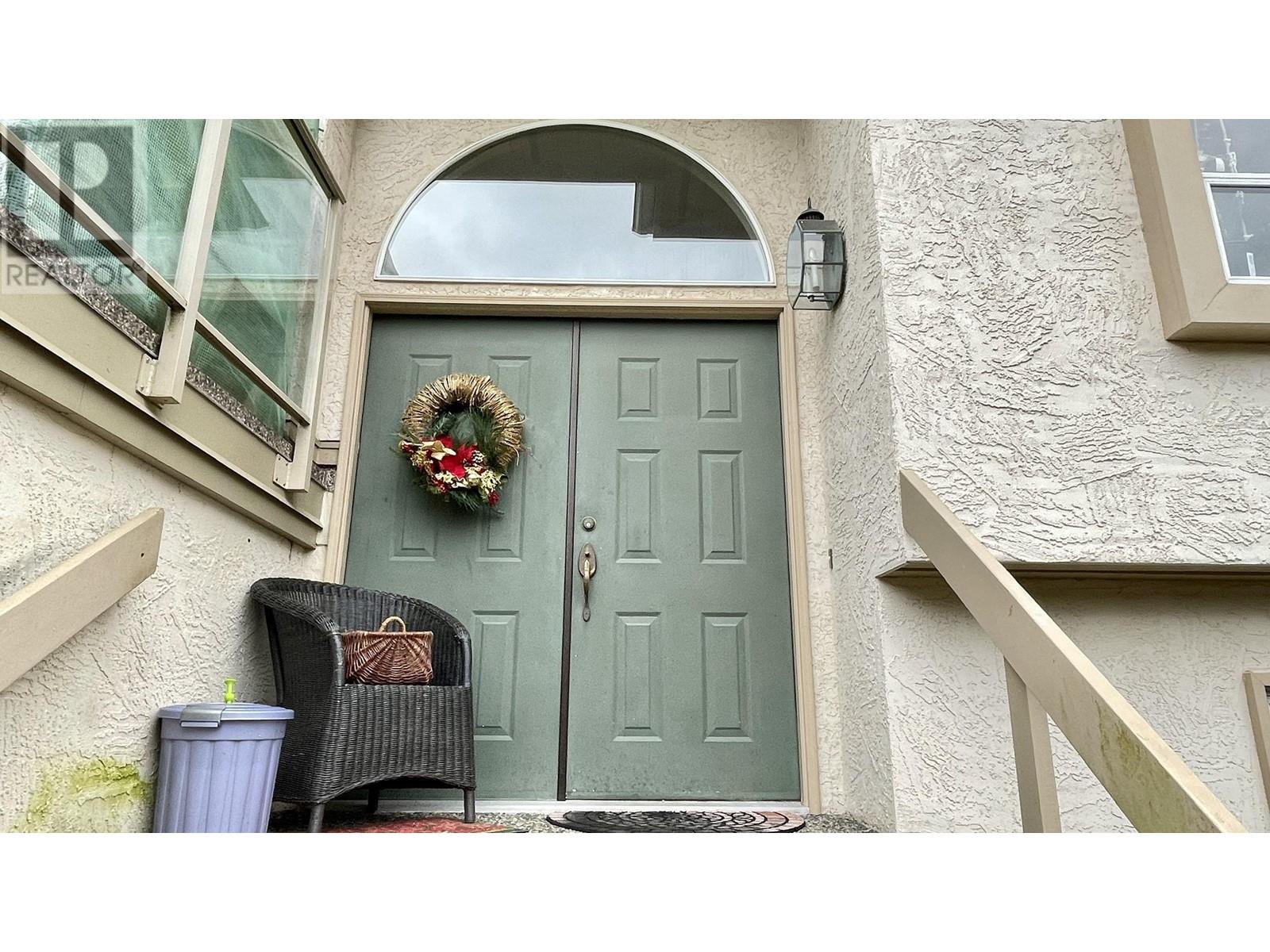 5456 Keith Road, West Vancouver, British Columbia  V7W 3C9 - Photo 1 - R2780105