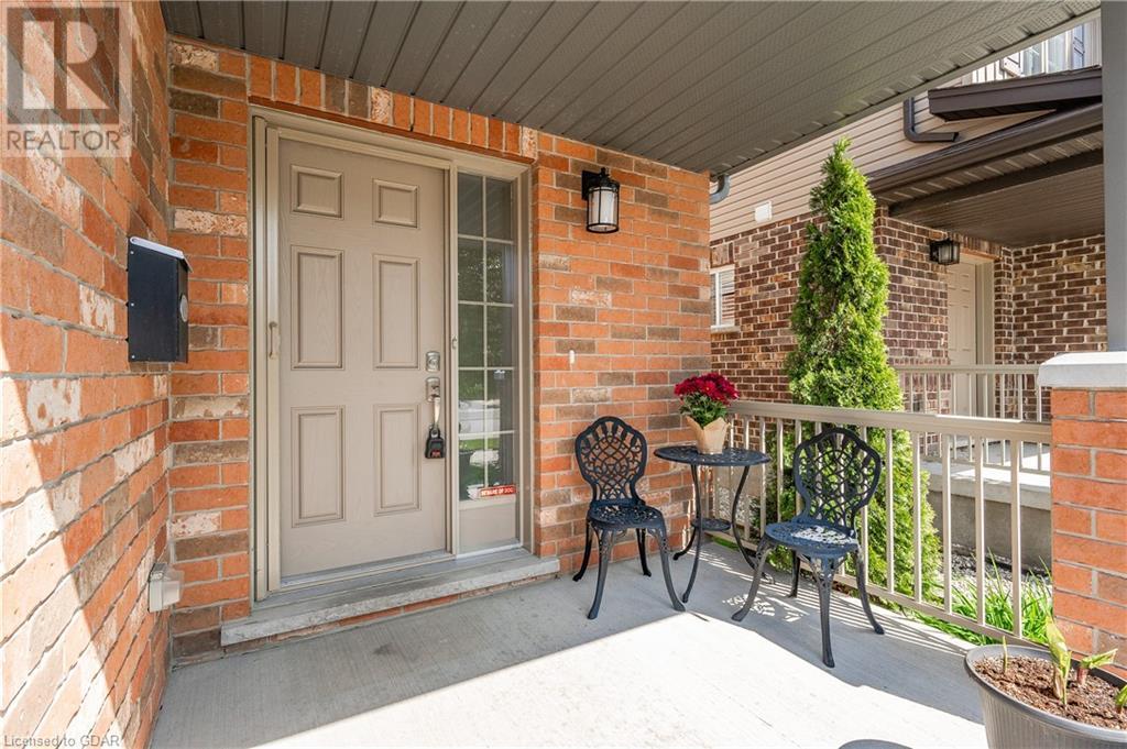 155 Couling Crescent, Guelph, Ontario  N1E 0K9 - Photo 5 - 40425247