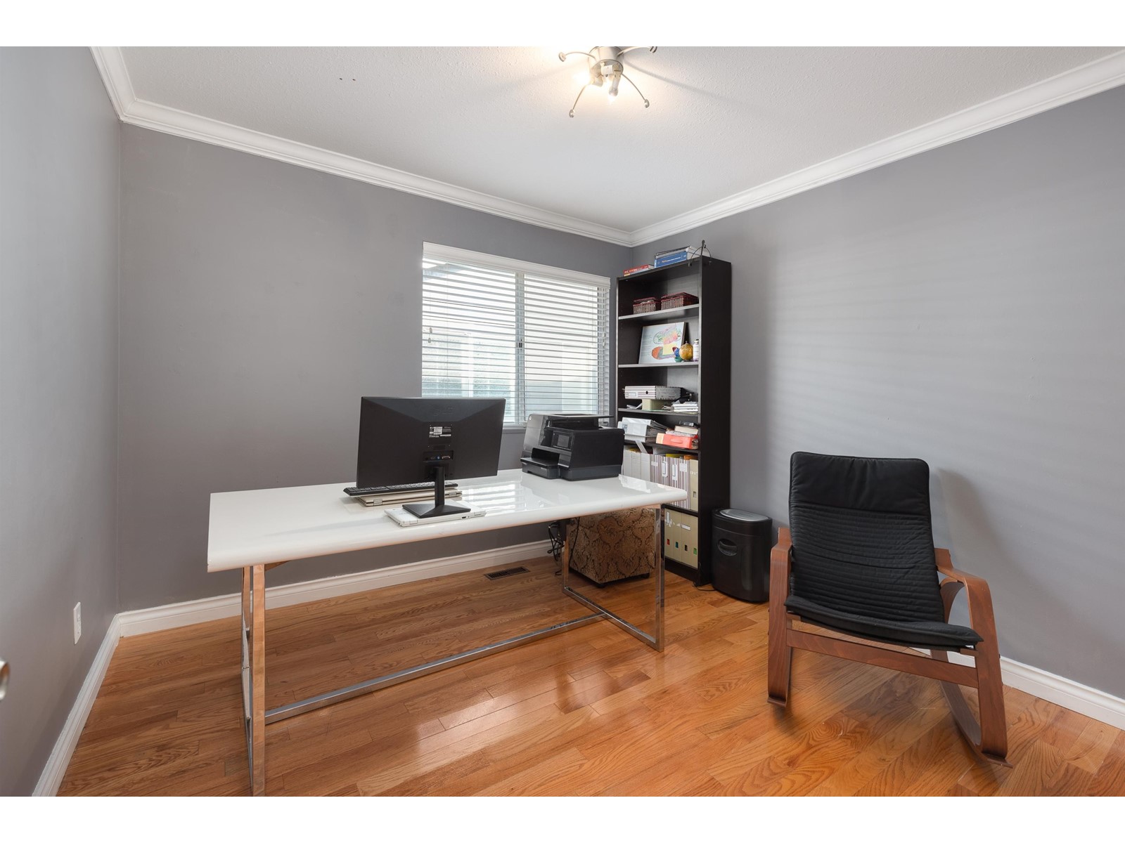706 E 26th Street, North Vancouver, British Columbia  V7K 1A4 - Photo 19 - R2781272