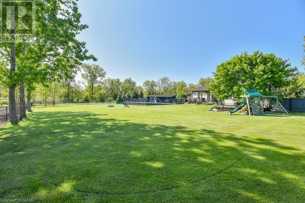 1407 Clyde Road, Cambridge, Ontario  N1R 5S7 - Photo 39 - 40419824
