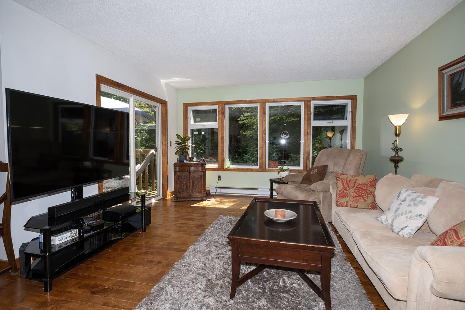 2821 Lower Road, Roberts Creek, British Columbia  V0N 2W4 - Photo 6 - R2781714