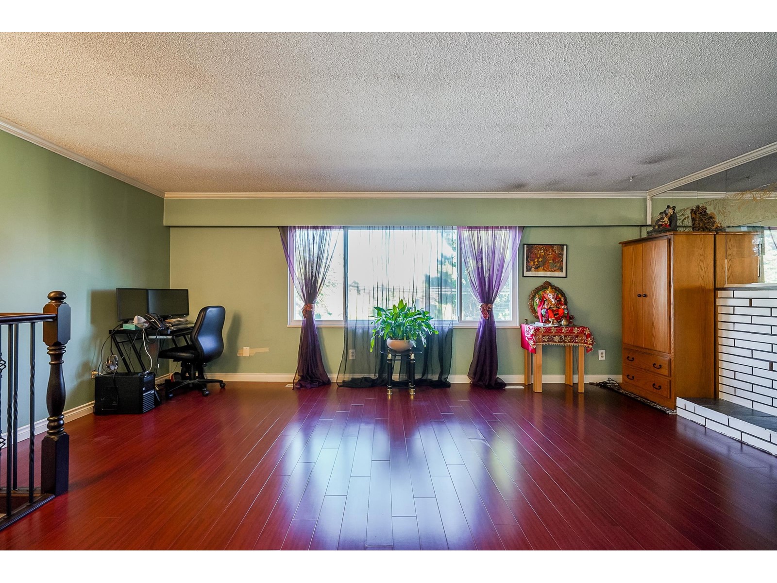 1476 Pitt River Road, Port Coquitlam, British Columbia  V3C 1N7 - Photo 3 - R2781622