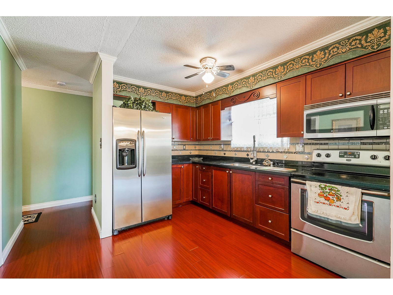 1476 Pitt River Road, Port Coquitlam, British Columbia  V3C 1N7 - Photo 9 - R2781622