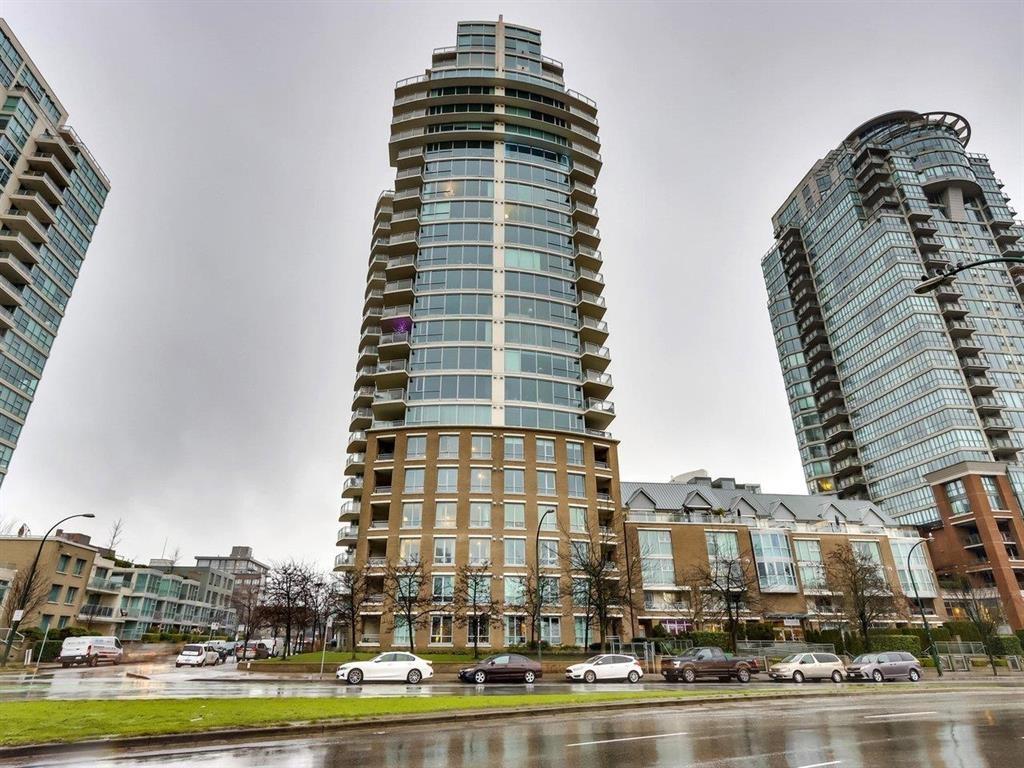 803 120 MILROSS AVENUE, vancouver, British Columbia