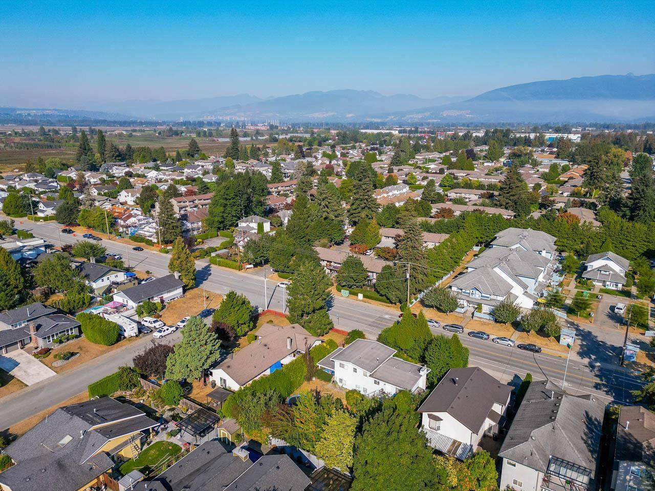 18994 Ford Road, Pitt Meadows, British Columbia  V3Y 1X1 - Photo 14 - R2781820