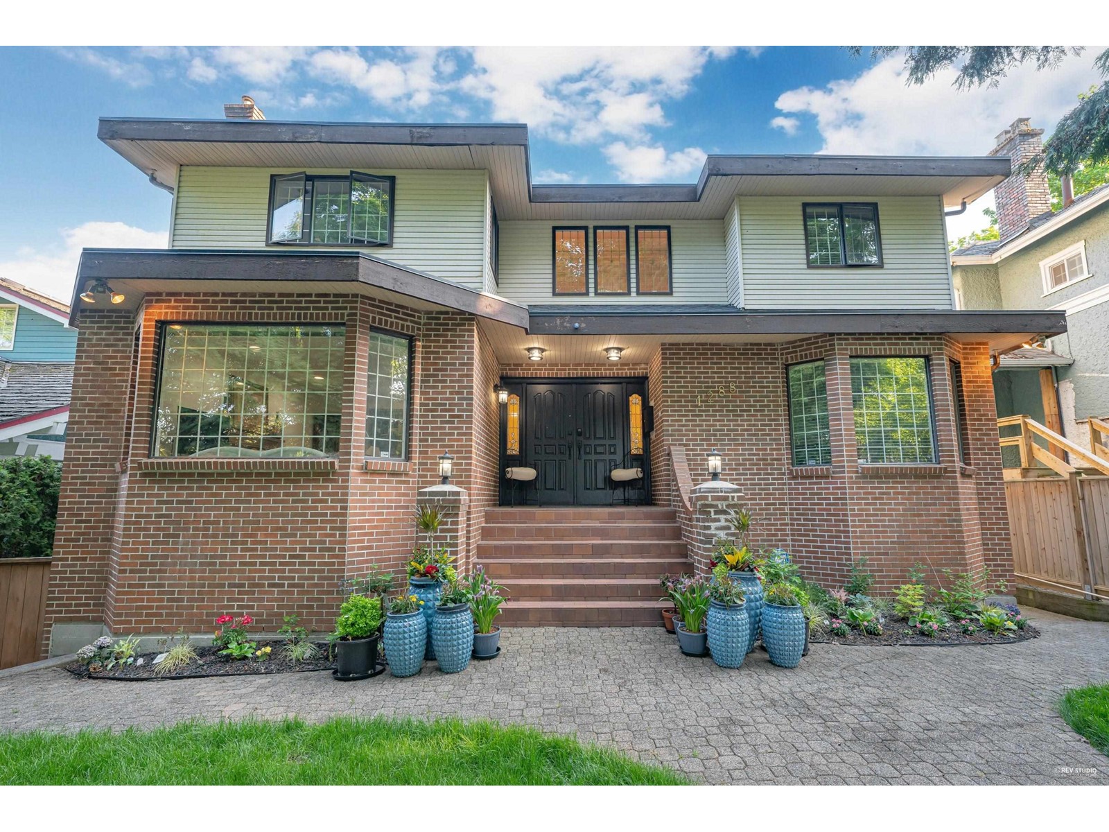 1288 W 27TH AVENUE, Vancouver