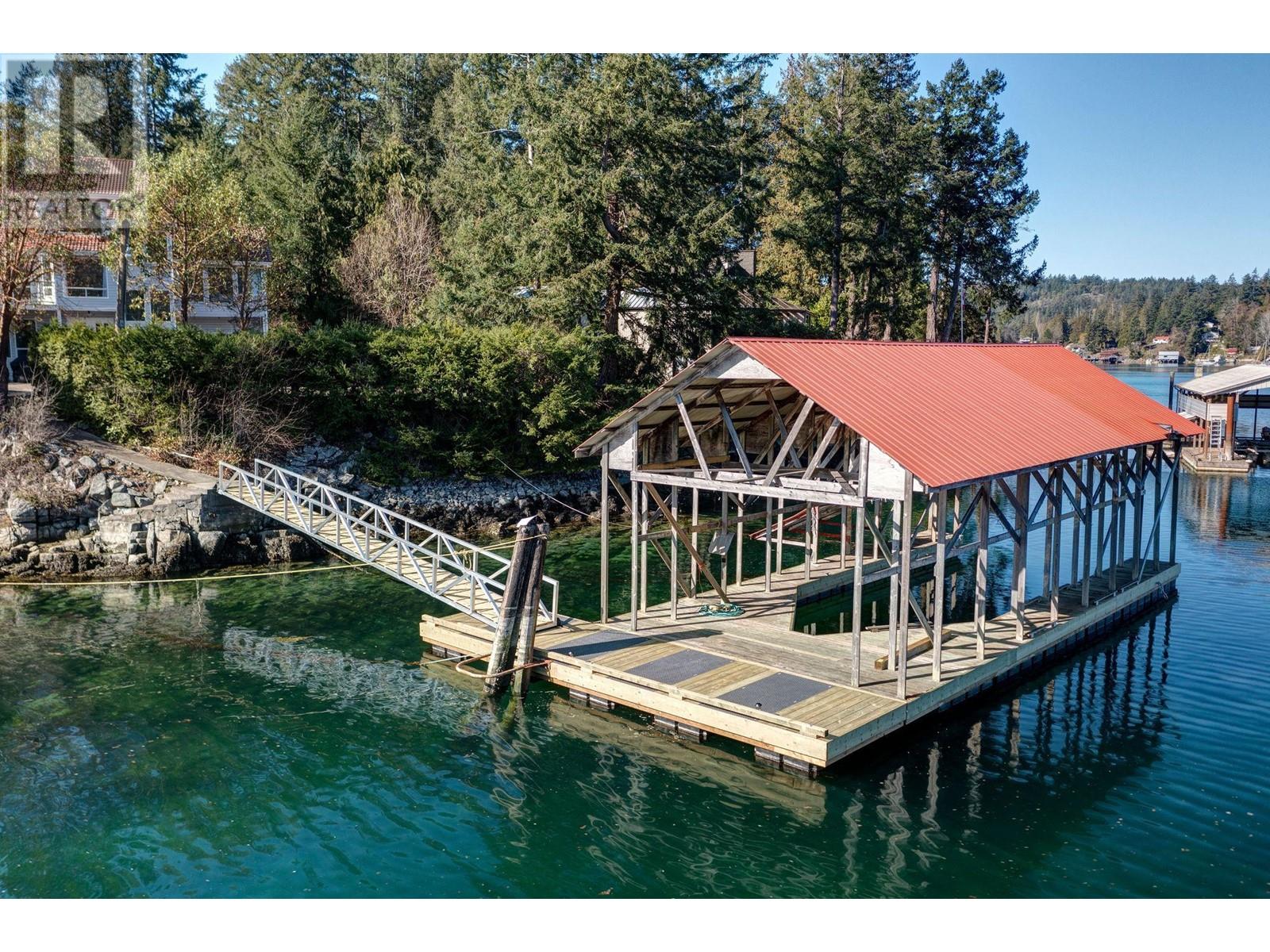 12848 Gilden Road, Pender Harbour, British Columbia  V0N 2H1 - Photo 1 - R2763996