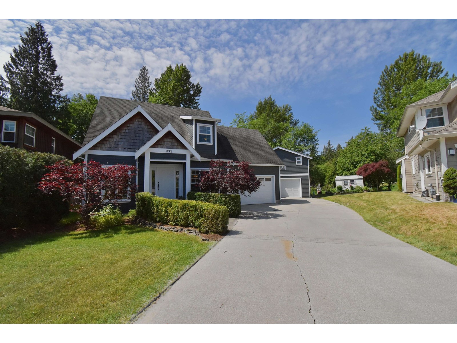 891 Oceanmount Boulevard, Gibsons, British Columbia  V0N 1V8 - Photo 2 - R2782139