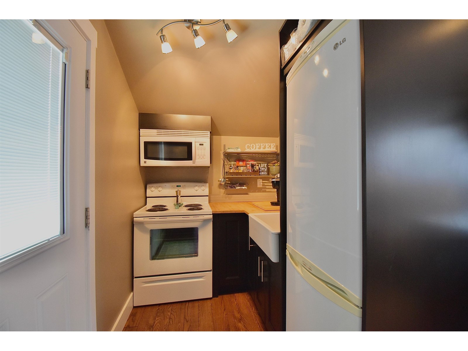 891 Oceanmount Boulevard, Gibsons, British Columbia  V0N 1V8 - Photo 35 - R2782139