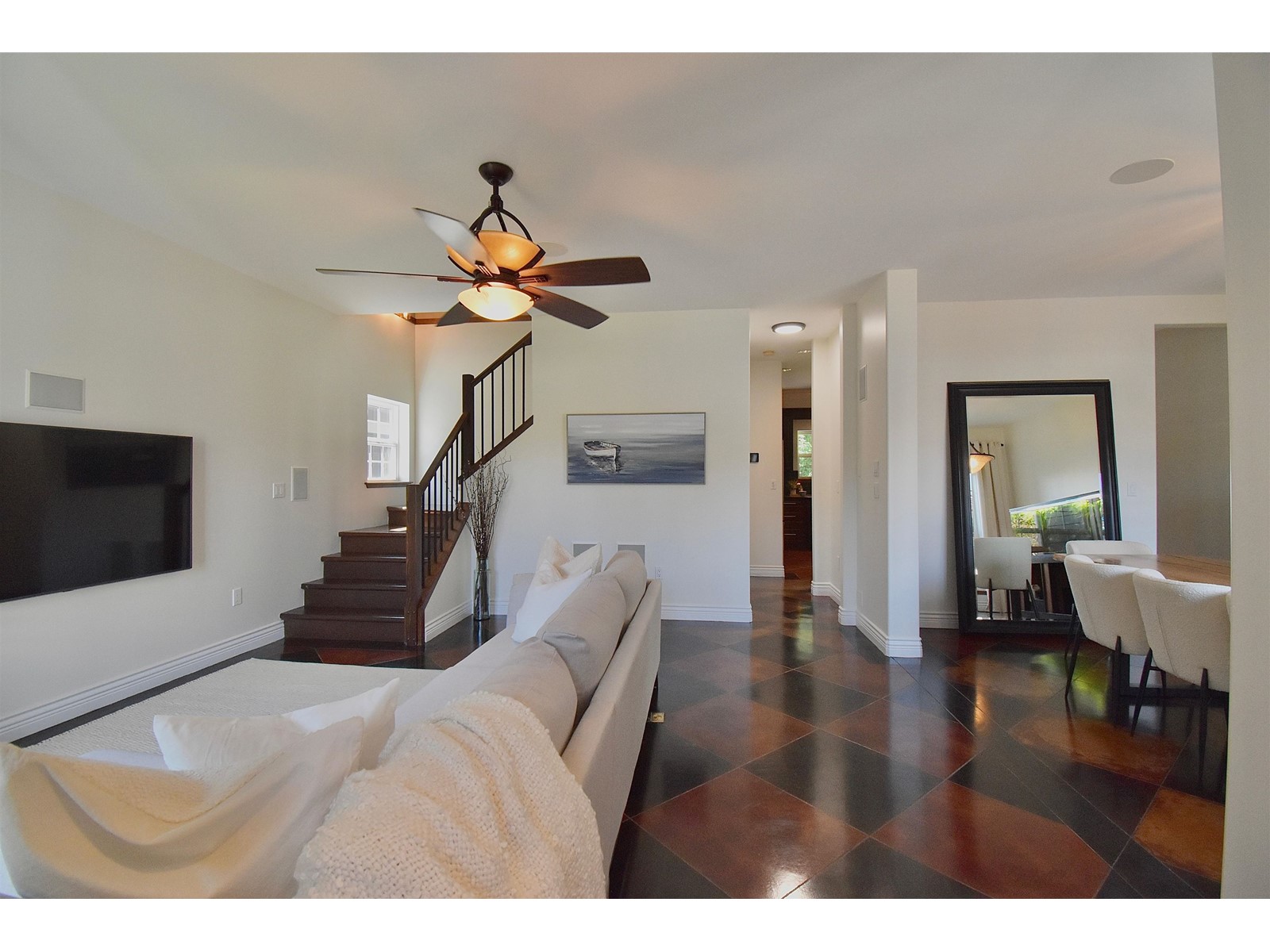 891 Oceanmount Boulevard, Gibsons, British Columbia  V0N 1V8 - Photo 6 - R2782139