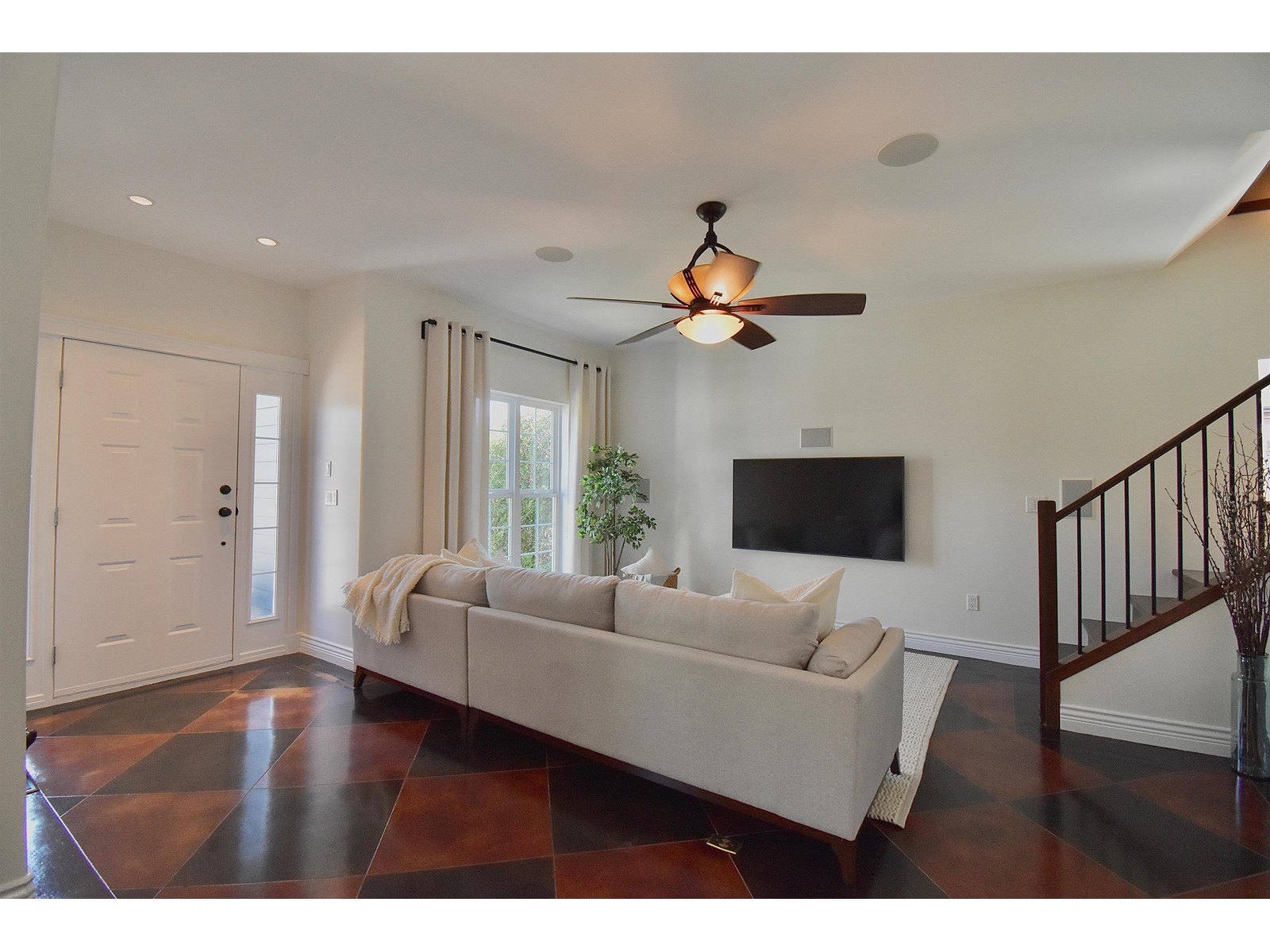 891 Oceanmount Boulevard, Gibsons, British Columbia  V0N 1V8 - Photo 7 - R2782139