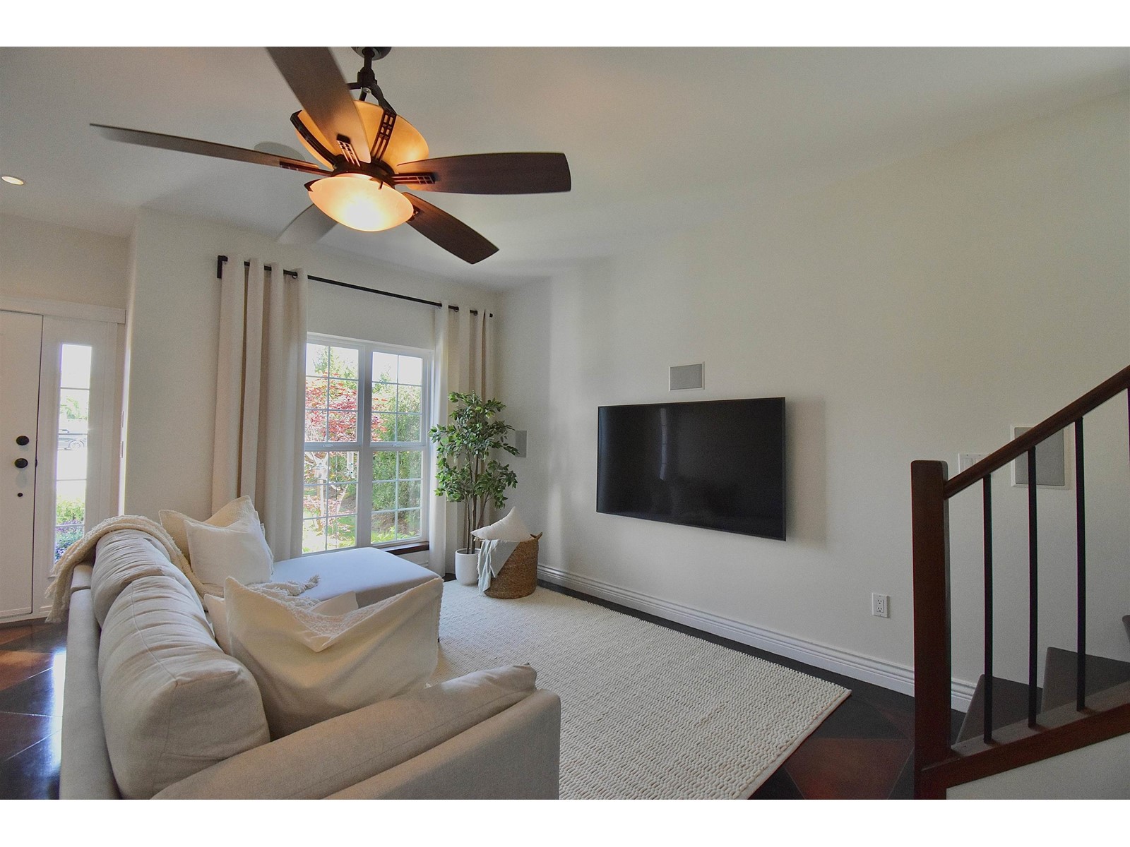 891 Oceanmount Boulevard, Gibsons, British Columbia  V0N 1V8 - Photo 8 - R2782139